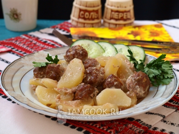 Фото фрикаделек с картошкой в духовке