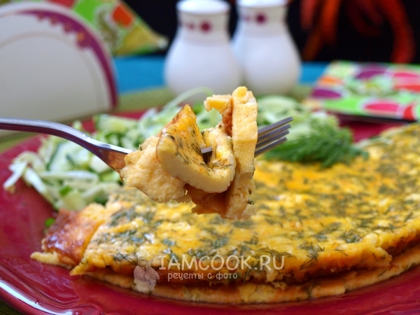 Омлет с творогом на сковороде