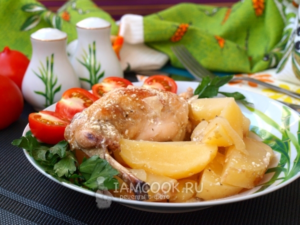 Фото тушеного кролика в сметане с картошкой