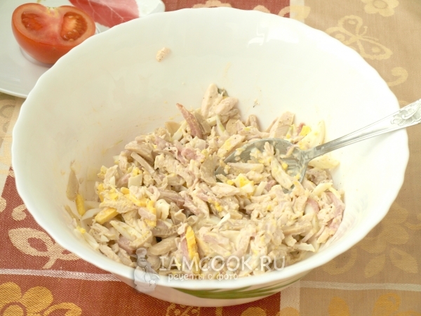 Размешать салат