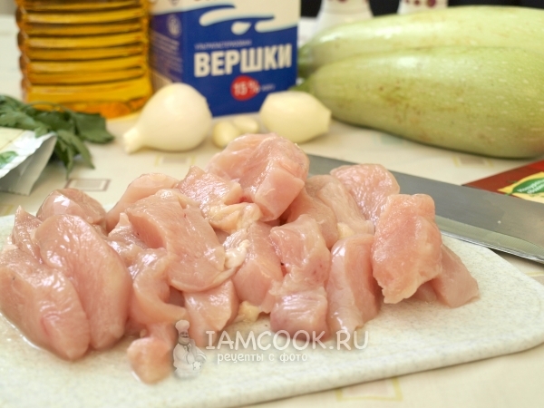 Порезать куриное филе