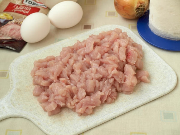 Порезать филе индейки