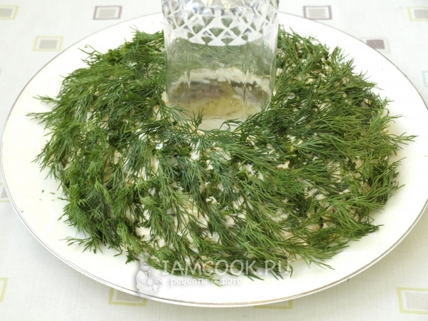 Украсить укропом