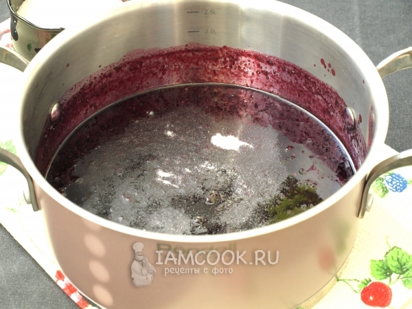 Всыпать агар-агар