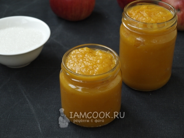 Переложить пюре в банки