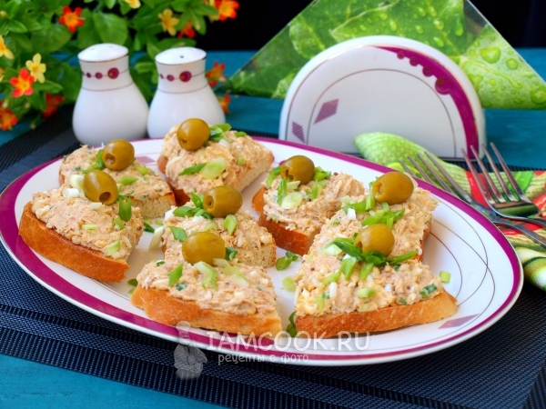 Рецепт бутербродов с консервированным тунцом