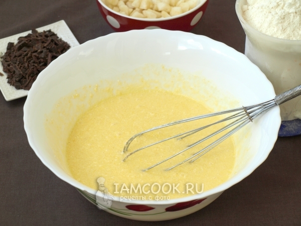 Влить кефир