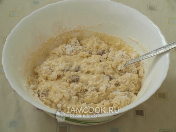 Всыпать муку