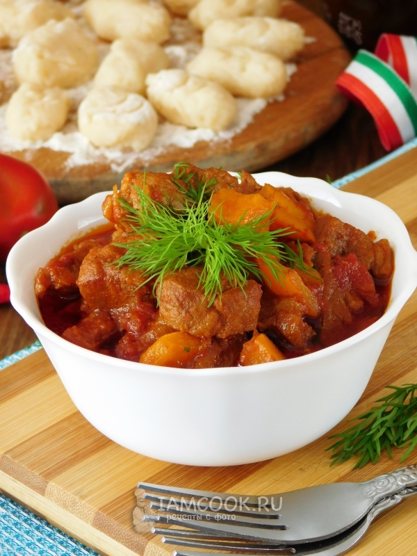 Фото пёркёльта из свинины