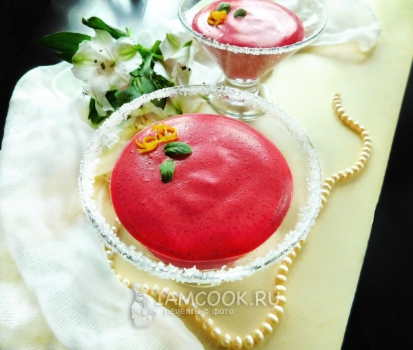 Фото постного мусса с вишней