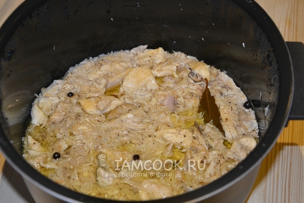 Готовая куриная тушенка в мультиварке