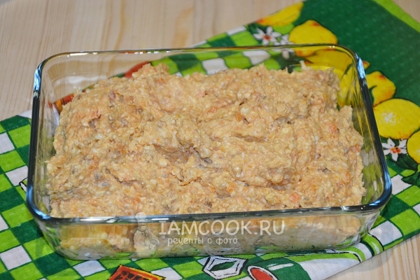 Готовый паштет из сельди с морковью и плавленным сыром