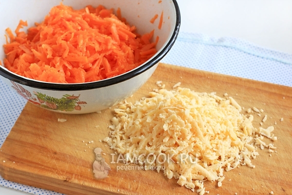 Натереть сыр