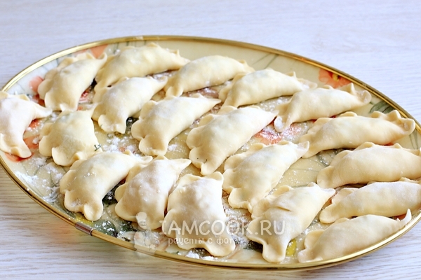 Слепить все вареники