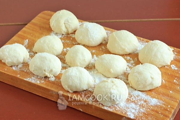 Разделить тесто на части