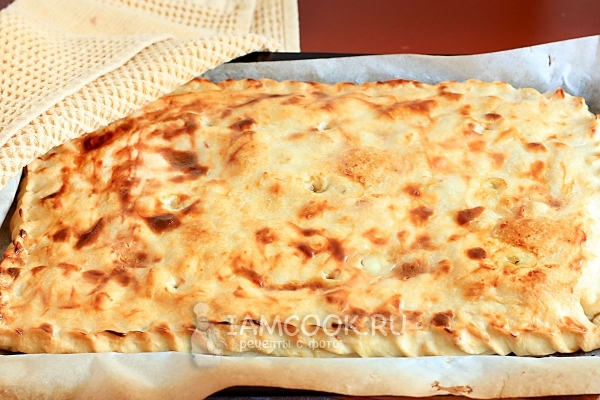 Готовый пирог с тыквой и мясом