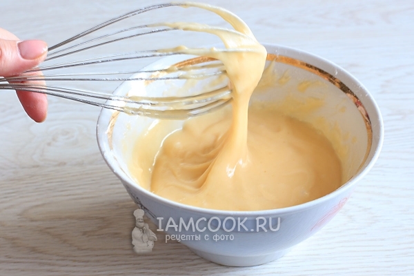 Размешать тесто