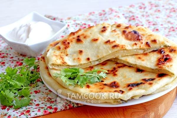 Рецепт лепёшек с творогом и зеленью на сковороде