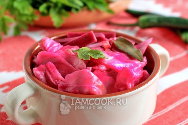 Рецепт маринованной капусты со свеклой