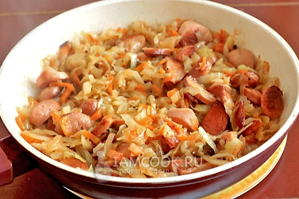 Рецепт бигуса с сосисками и свежей капустой