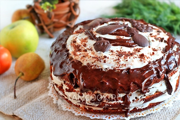 Фото торта «Трухлявый пень» с вареньем