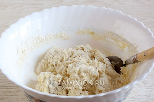 Размешать тесто