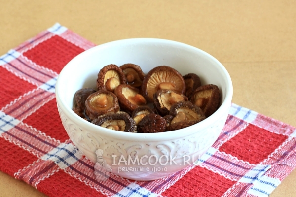 Промыть грибы