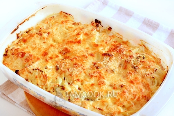 Готовое мясо по-французски с курицей и картошкой