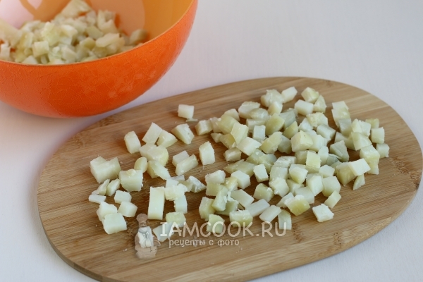 Порезать картофель