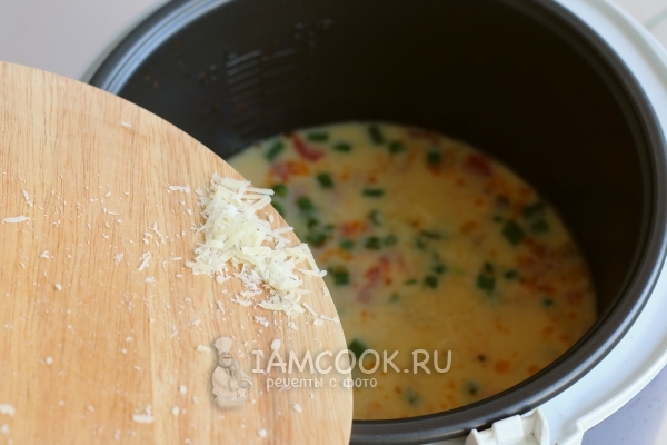 Посыпать сыром