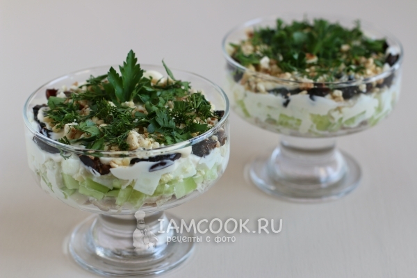 Рецепт салата-коктейля с мясом кролика