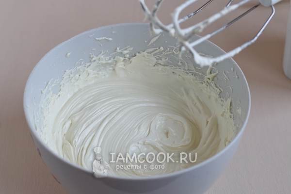 Готовый крем для капкейков, который держит форму