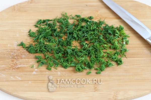 Порезать укроп