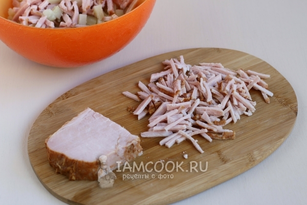 Порезать ветчину