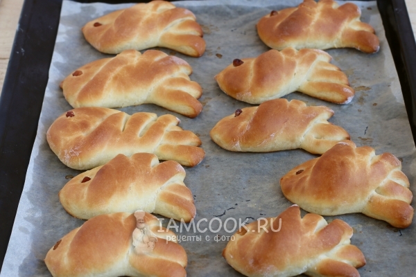 Рецепт жаворонков из дрожжевого теста