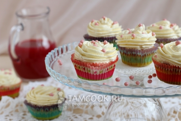Рецепт крема для капкейков, который держит форму
