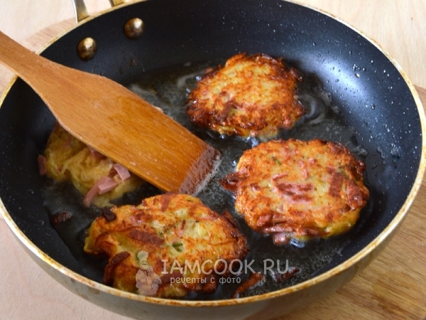 Рецепт драников с вареной колбасой