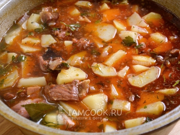 Рецепт картофеля, тушенного со свиными ребрами в казане