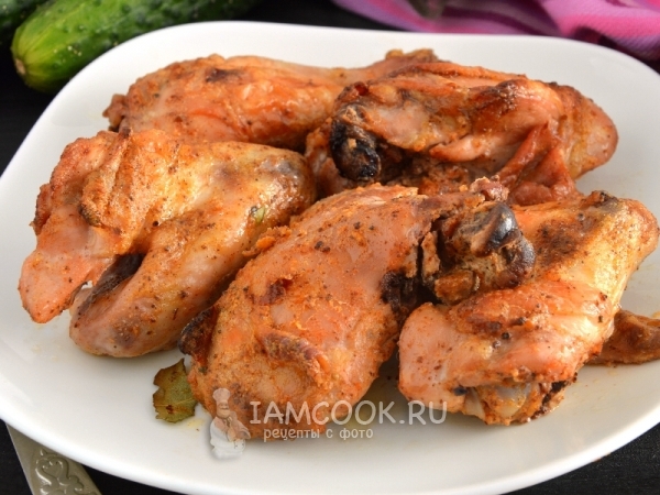 Фото курицы, запеченной в остром йогуртовом соусе