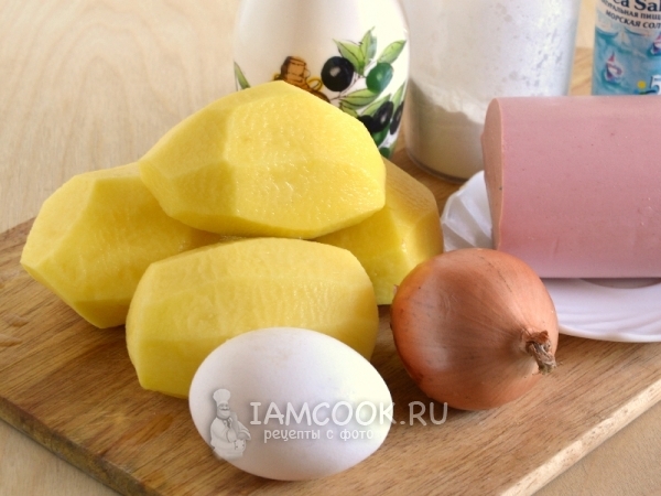 Ингредиенты для драников с вареной колбасой