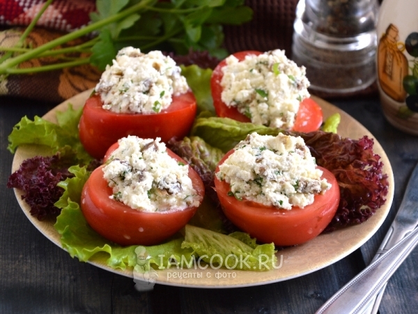 Рецепт помидоров, фаршированных сербской брынзой и оливками