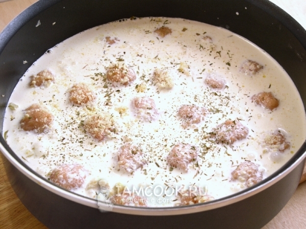 Влить сливки