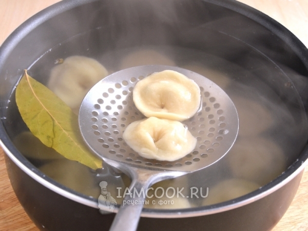 Сварить пельмени