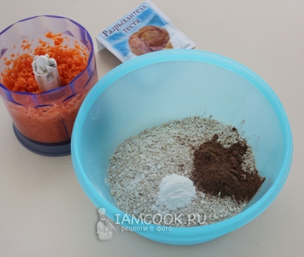 Смешать сухие ингредиенты