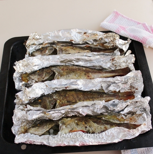 Запечь рыбу в духовке