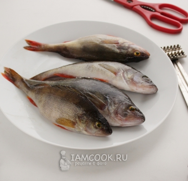 Почистить рыбу