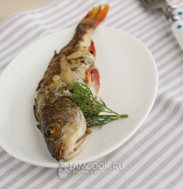Речной окунь в духовке