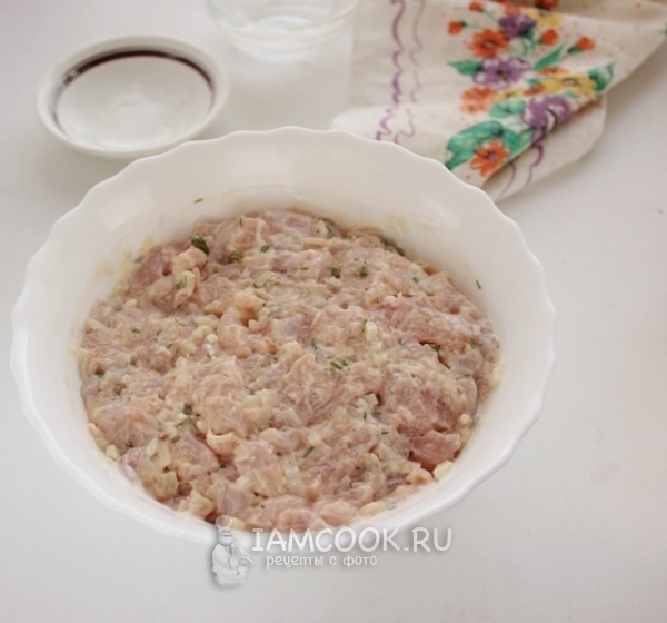 Размешать фарш