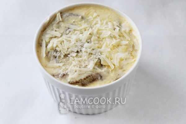 Посыпать сыром