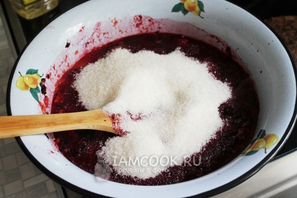 Всыпать сахар